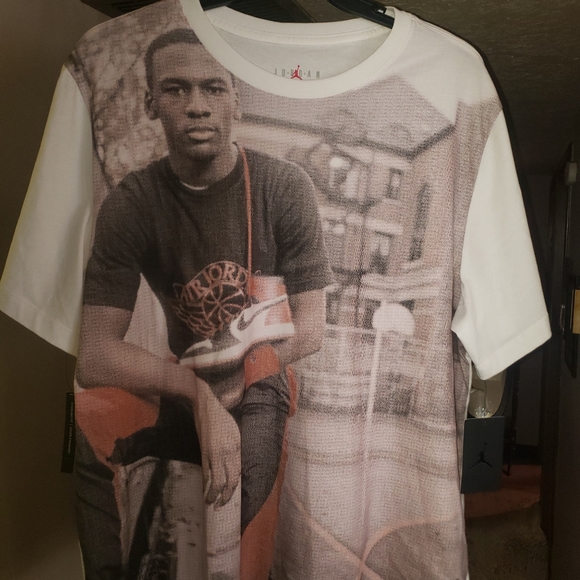 banned jordan 1 shirt